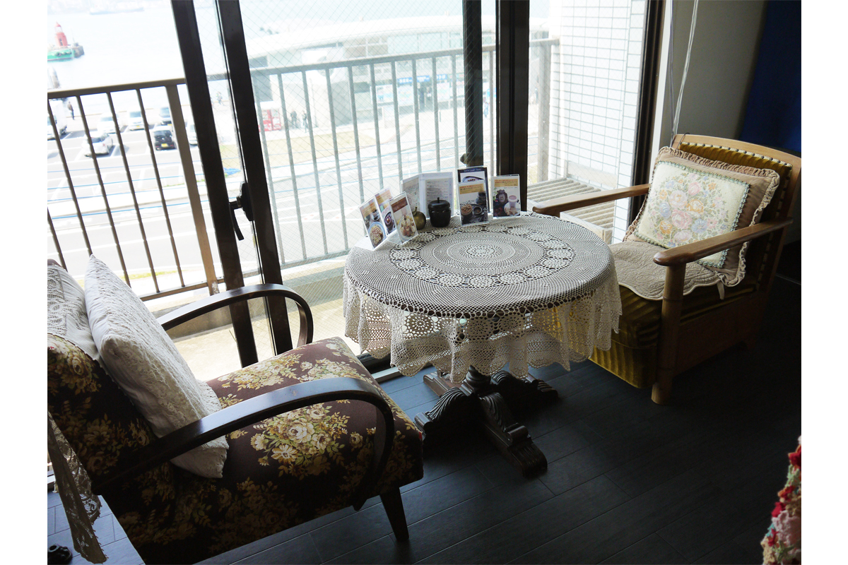 antique-miscellaneous-goods-cafe05
