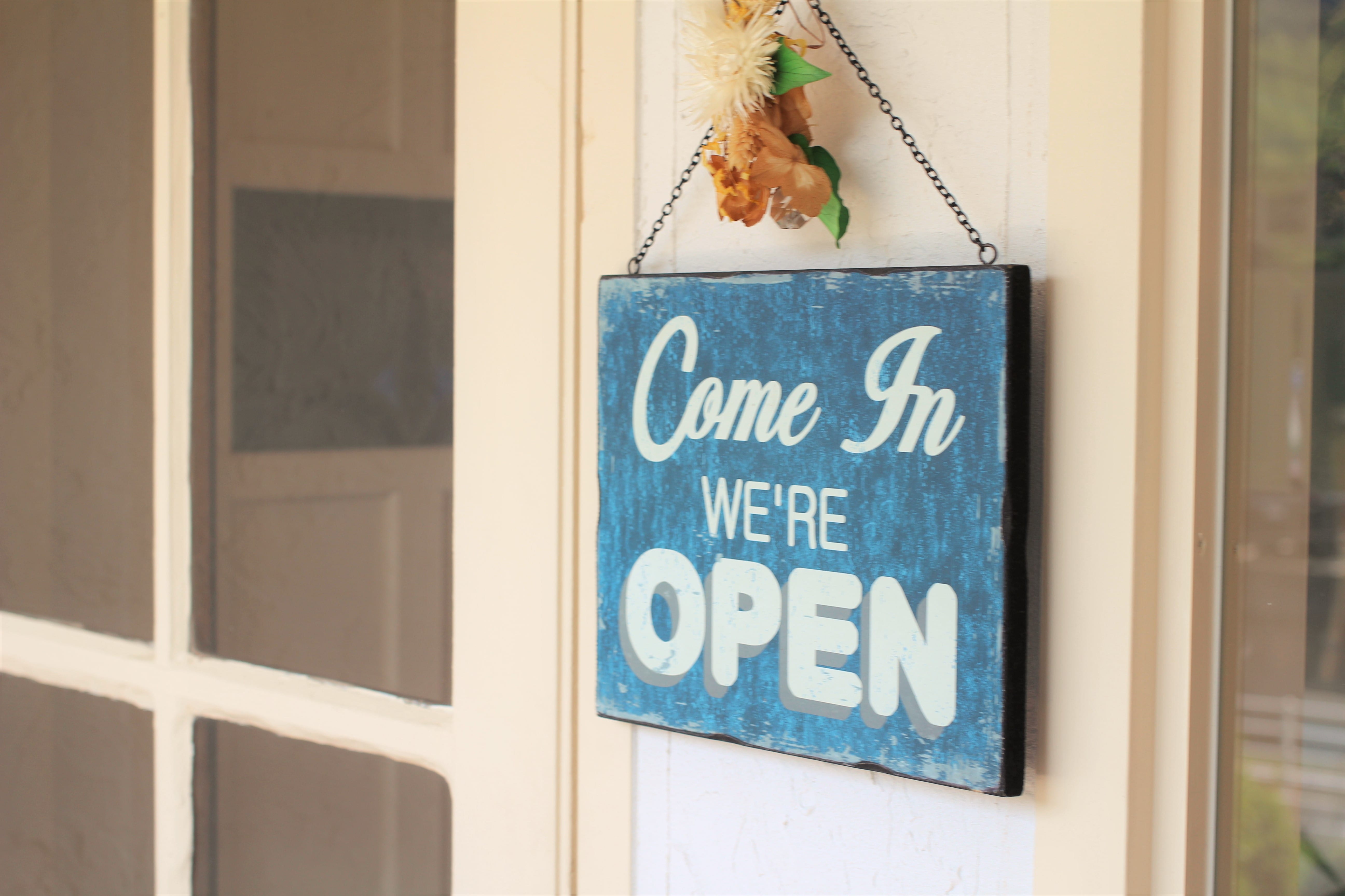 antique-miscellaneous-goods-cafe01