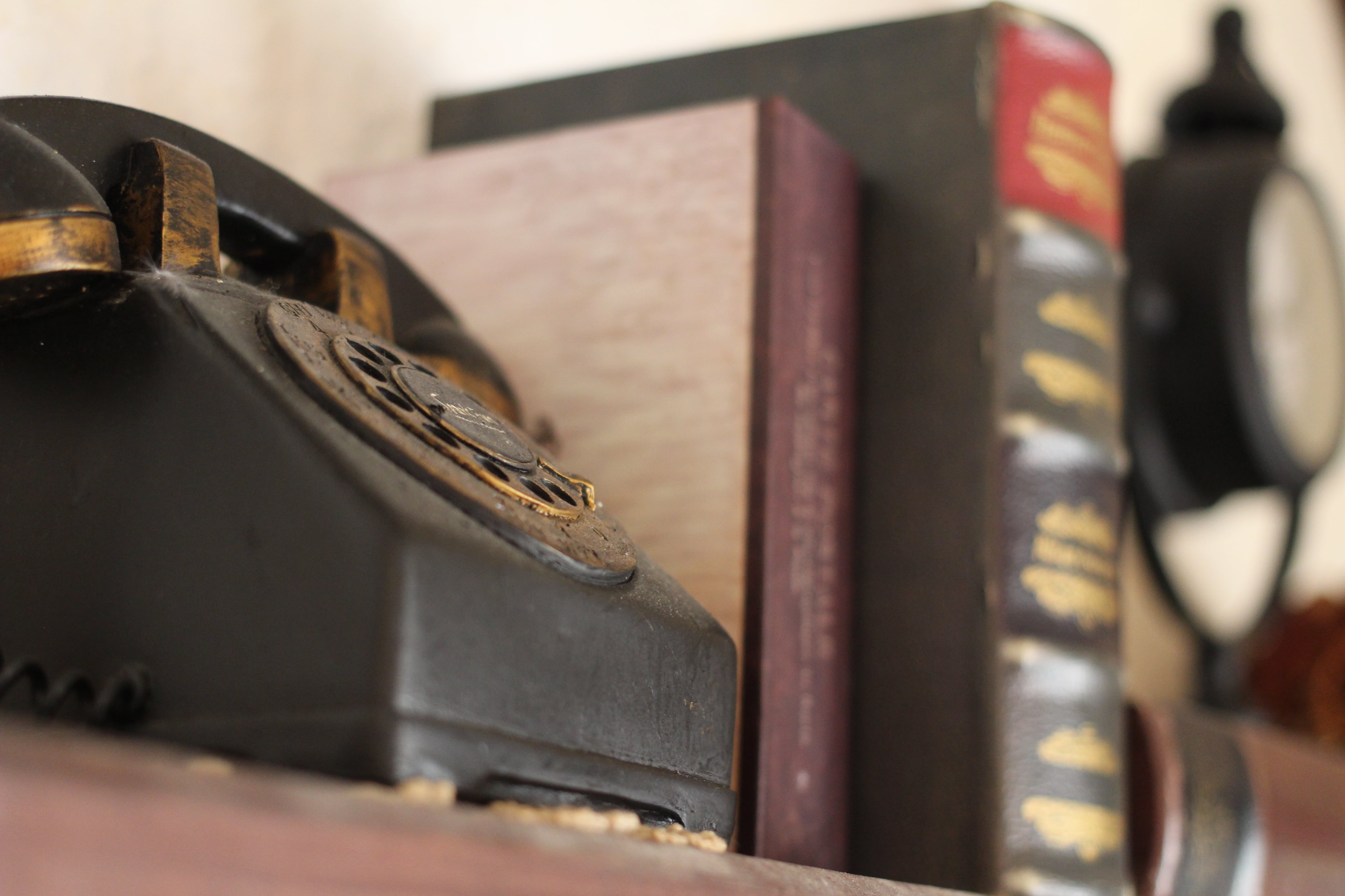 antique-miscellaneous-goods-cafe01