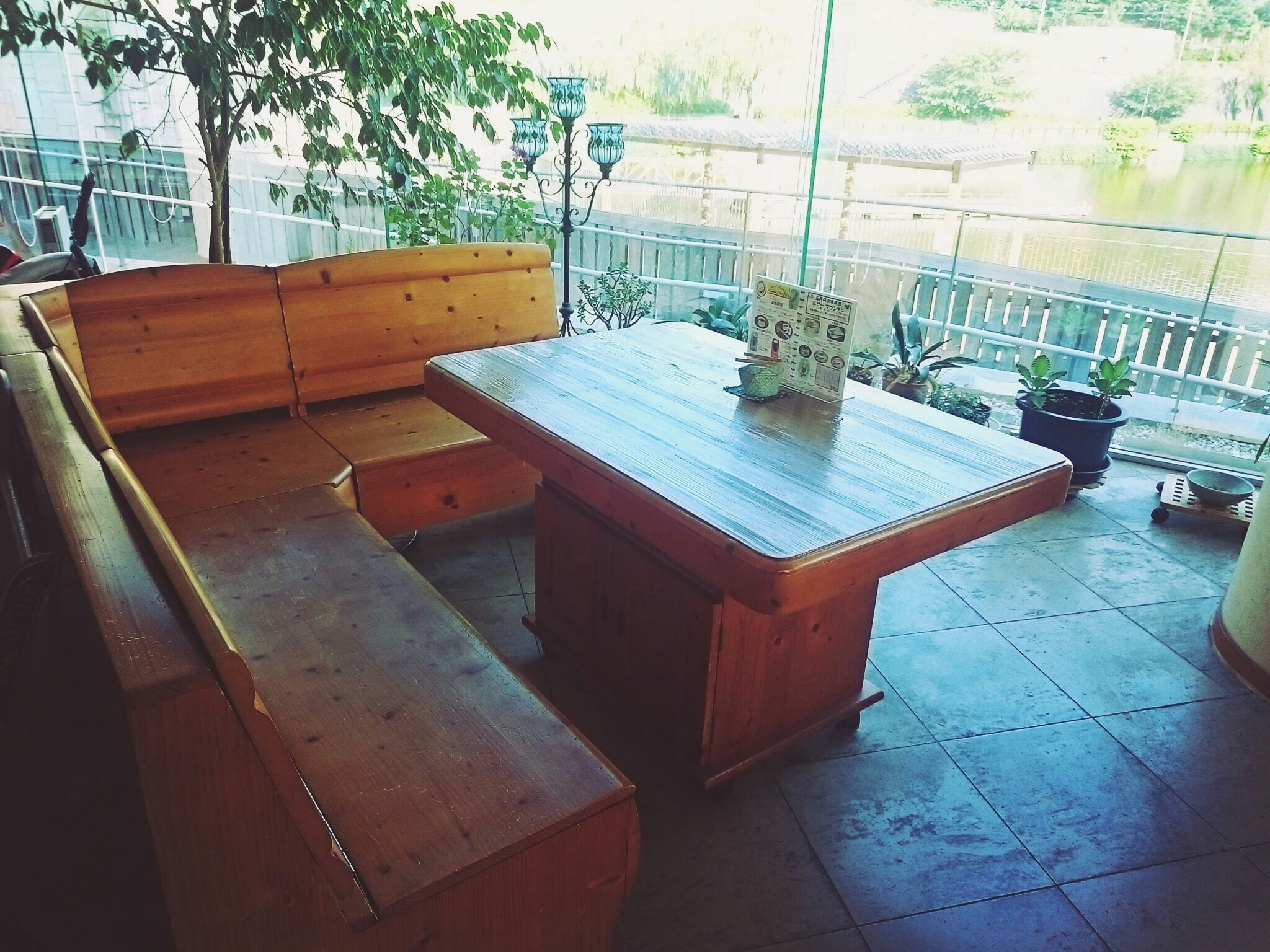 antique-miscellaneous-goods-cafe01