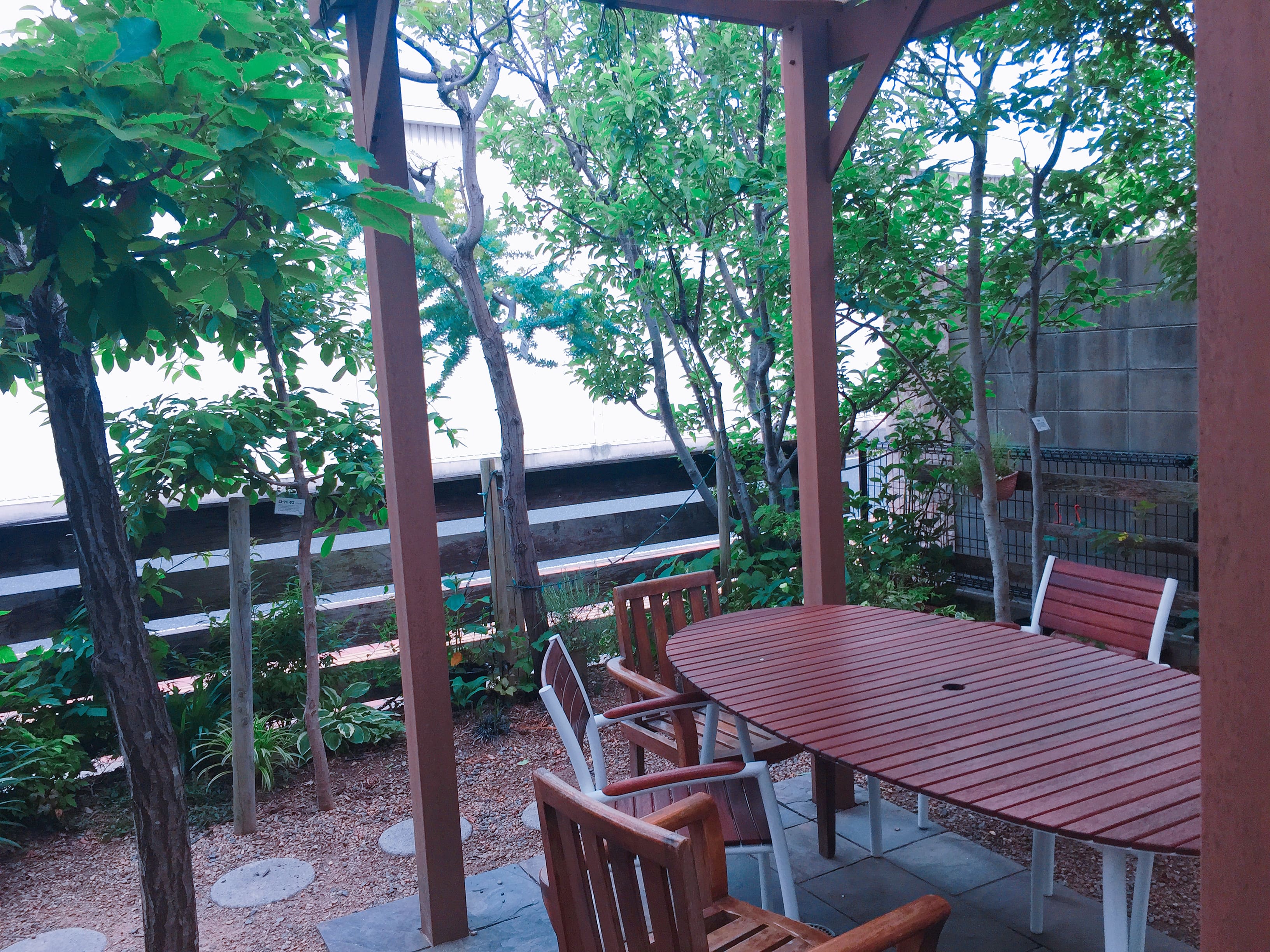antique-miscellaneous-goods-cafe01