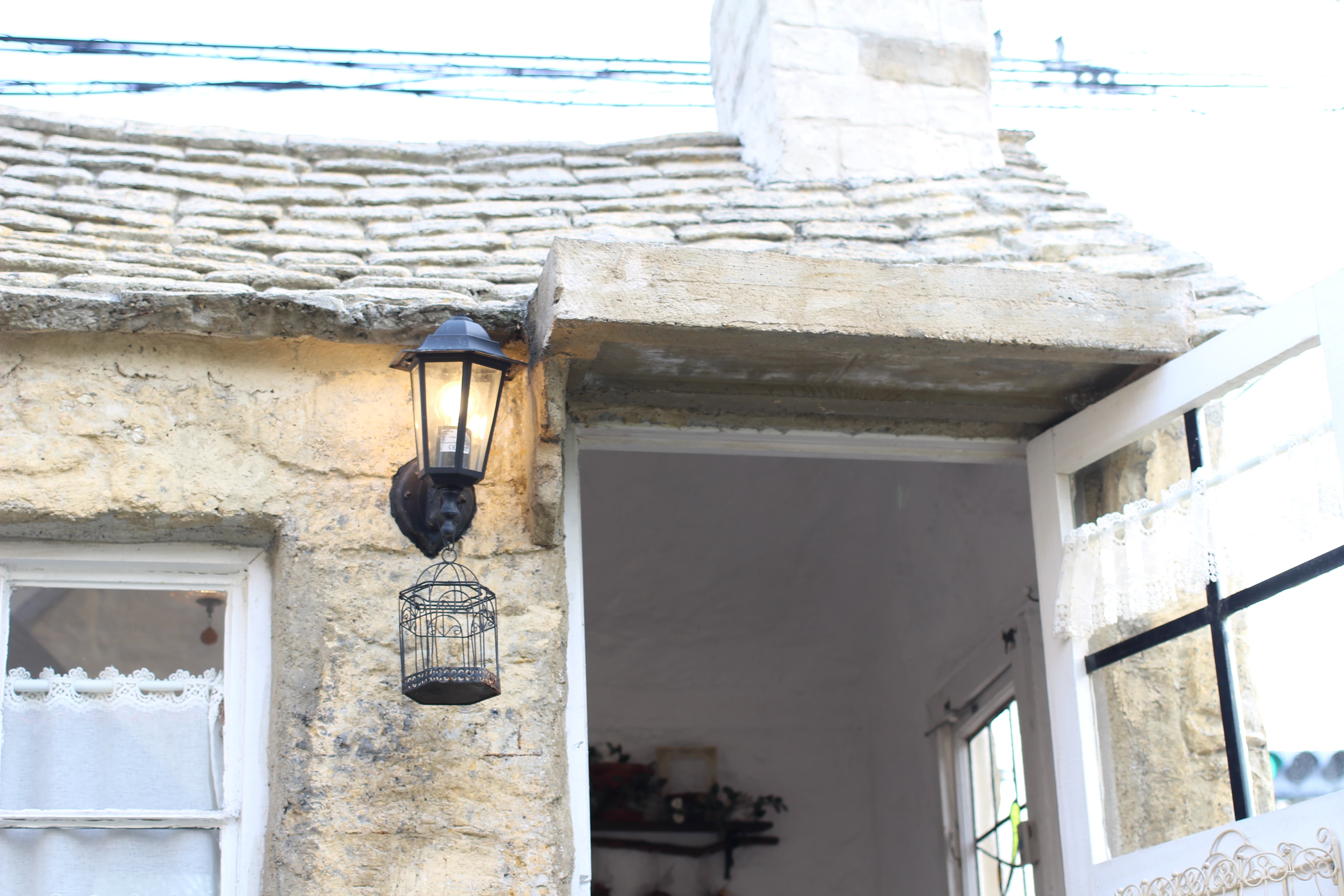 antique-miscellaneous-goods-cafe01