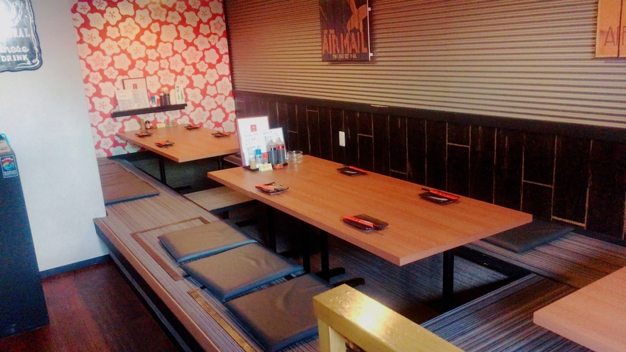 antique-miscellaneous-goods-cafe01