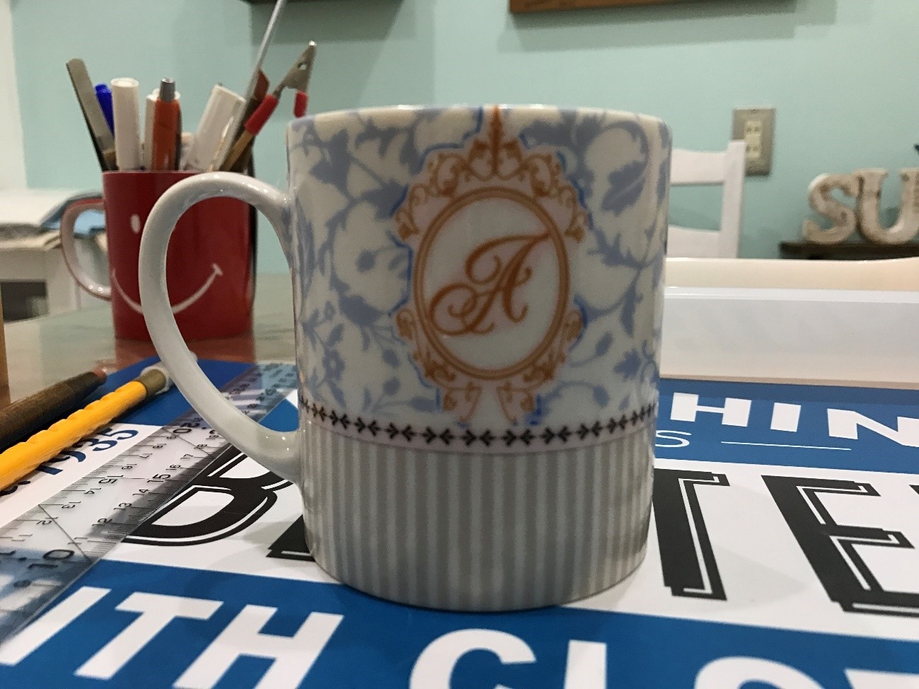 antique-miscellaneous-goods-cafe01