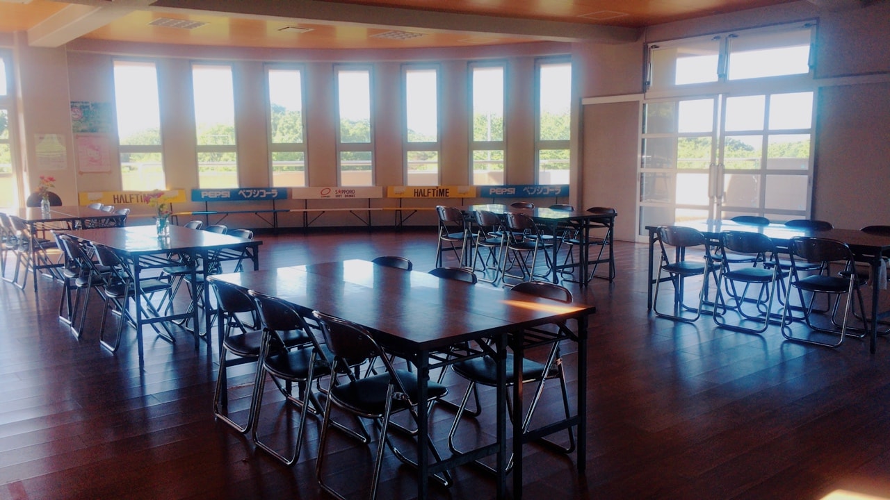 antique-miscellaneous-goods-cafe01