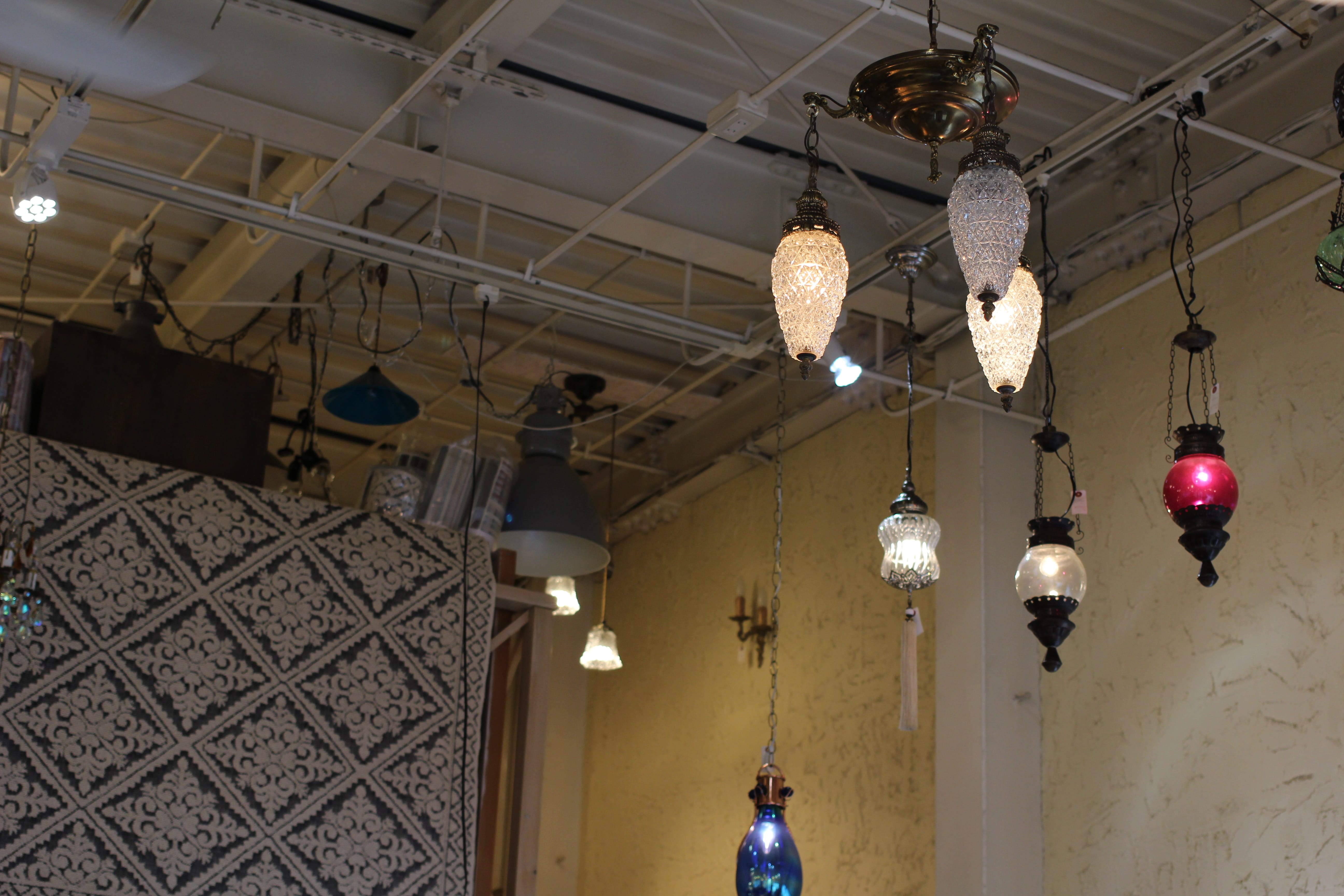 antique-miscellaneous-goods-cafe01