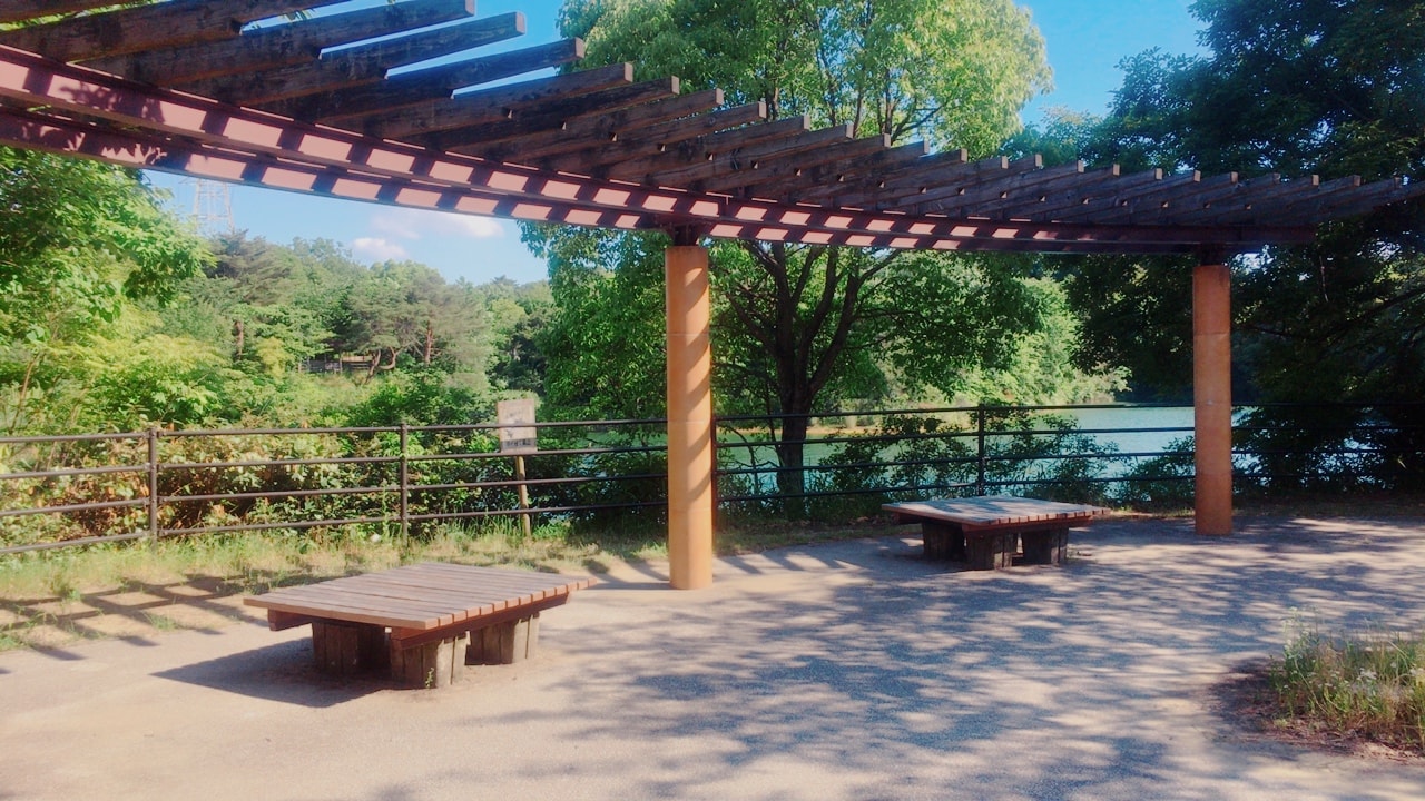 antique-miscellaneous-goods-cafe01