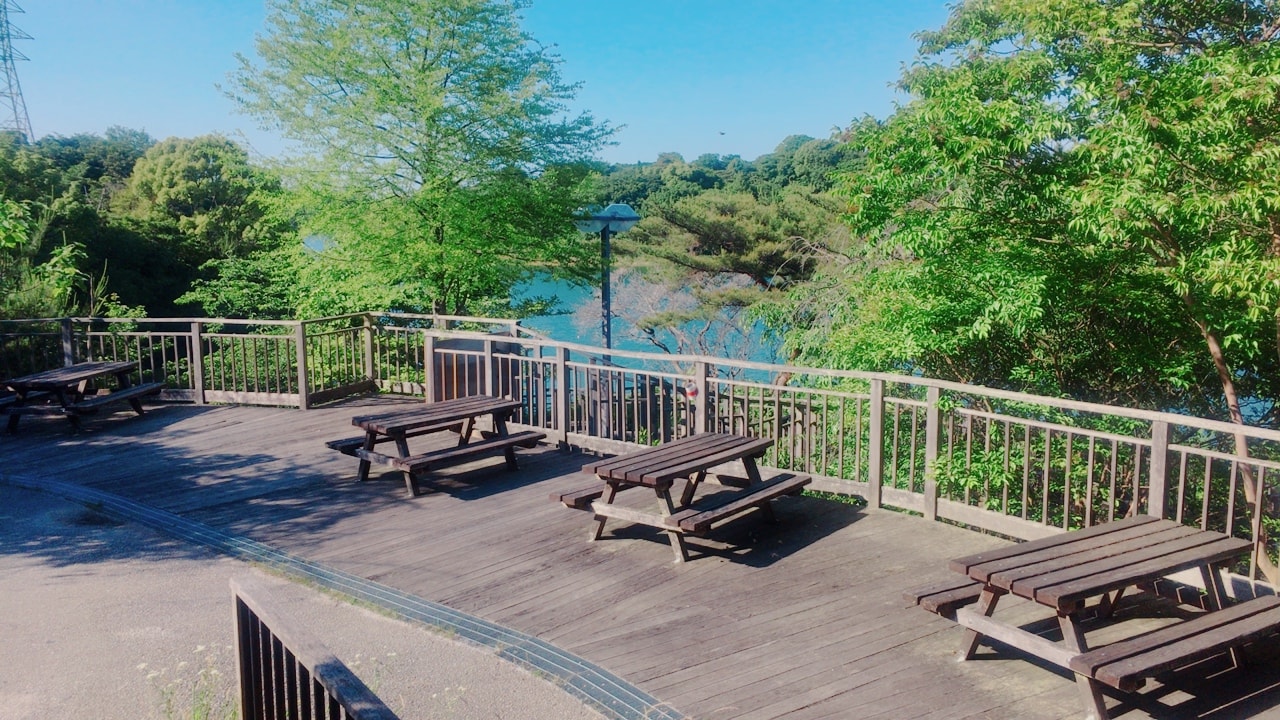 antique-miscellaneous-goods-cafe01